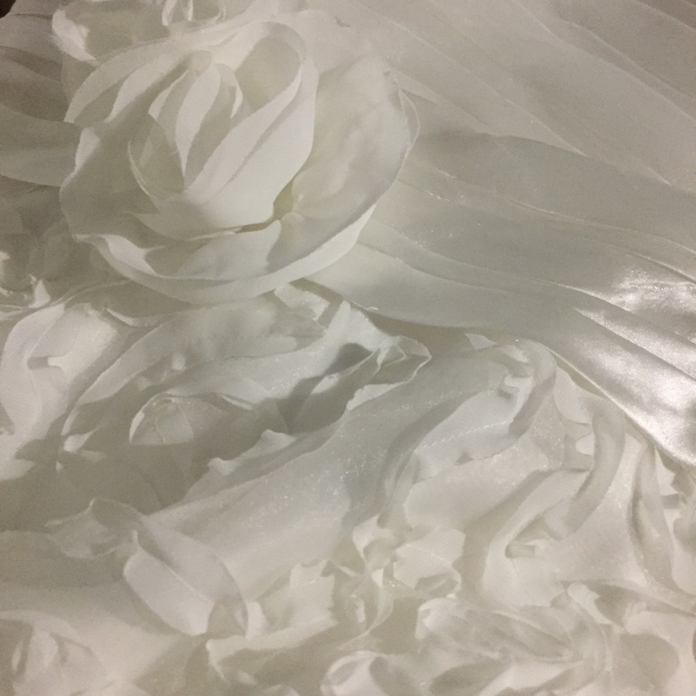 Ruffled Flower Wedding Gown - image 3